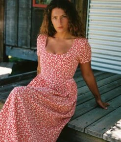 The Scarlet Dress Petites | Crimson Calendula 11 The Scarlet Dress Petites | Crimson Calendula -AURIN Clothing Shop 3 27fad004 07a1 418e 8656 d0e95fdfd1aa