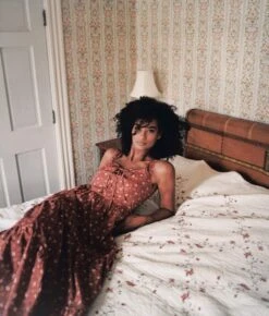 The Adele Dress | Oat Straw Red -AURIN Clothing Shop Adele4 e586f5dd 074d 4cf2 bab9 d4655fb50c9c