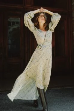 The Bergen Dress | Mums Ditsy Fern -AURIN Clothing Shop Bergen4 76cea1d0 3ba6 4a35 90f6 50a3143ce12c