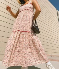 The Chiara Dress | Strawberry Fields -AURIN Clothing Shop ChiaraDetail1