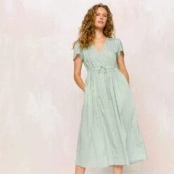 AURIN Clothing Shop -AURIN Clothing Shop Dawn fb feed c487fda5 e033 473e b286 39b6ffbd976f