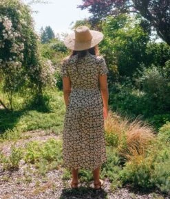 The Dawn Dress Petites | Night Chamomile -AURIN Clothing Shop Dawn2 fc127fa7 04bc 452a 8ef1 8ce3f751a9cb