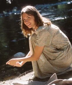 The Dawn Dress Petites | Calico Chamomile -AURIN Clothing Shop Dawn3 4 86a140ce e1b3 4a98 80d1 b1354a26613d