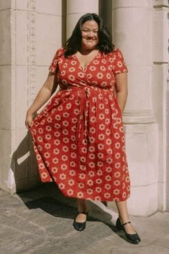 The Dawn Dress Extended | Crimson Daisy