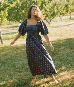 The Katrina Dress | Indigo Sunflower -AURIN Clothing Shop KatBlock2