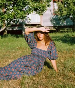 The Katrina Dress | Indigo Sunflower -AURIN Clothing Shop Katrina4 ab2b5786 98b8 4cec 941d 77b824f05ce7