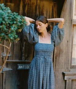 The Katrina Dress | Aster Indigo -AURIN Clothing Shop Katrina5 89737bd8 c748 4359 9596 dba80b8ffbbf