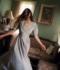 The Liliana Dress | Daisy Blue -AURIN Clothing Shop Liliana1