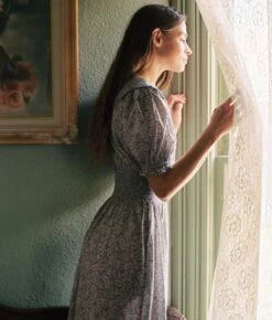 The Liliana Dress | Daisy Blue -AURIN Clothing Shop Liliana2