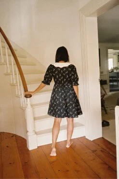 The Mischa Dress | Noir Dancing Chamomile -AURIN Clothing Shop Mischa3 c67fdbcc b444 4cda b156 fb415ddda185