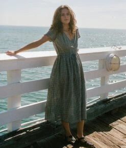 The Dawn Dress | Picnic Gingham -AURIN Clothing Shop Picnic1