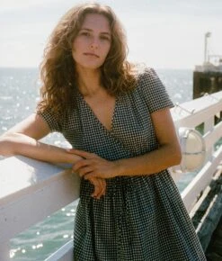 The Dawn Dress Petites | Picnic Gingham -AURIN Clothing Shop Picnic2 247541bb 8369 4d1a 8c2e 322b13a2e483