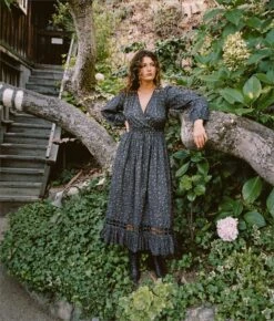 The Sarah Dress | Ginkgo Black -AURIN Clothing Shop Sarah2 13a59553 b8c6 4769 bbf1 68deb327af99