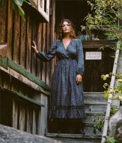 The Sarah Dress | Ginkgo Black -AURIN Clothing Shop Sarah4 27bc1174 89ef 4540 b580 293553f949a5