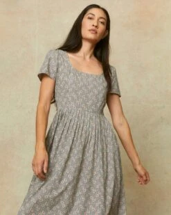 The Scarlet Dress | Azalea Houndstooth