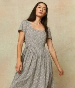 The Scarlet Dress | Azalea Houndstooth -AURIN Clothing Shop Scarlet e511af2c 844d 41fa 8fb9 0f969e9085cf